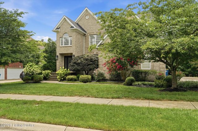14802 Huntridge Cir, Louisville, KY 40245