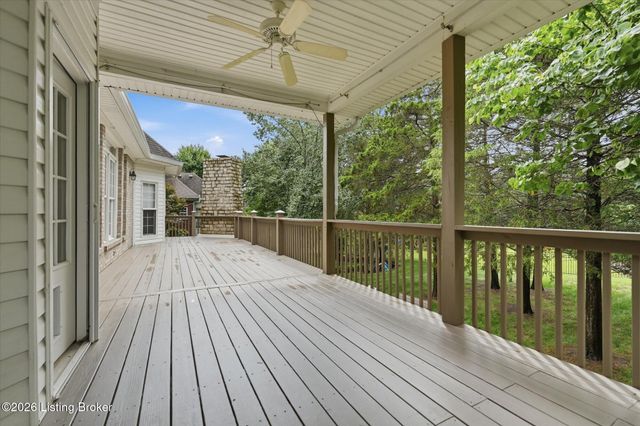 14802 Huntridge Cir, Louisville, KY 40245