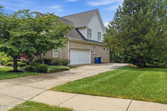 14802 Huntridge Cir, Louisville, KY 40245