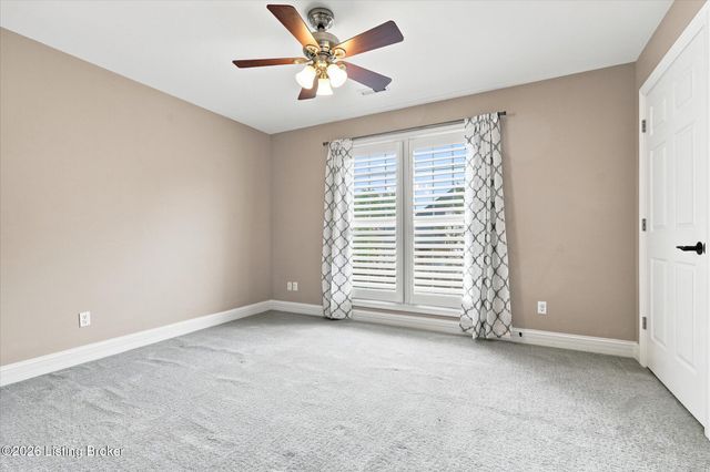 14802 Huntridge Cir, Louisville, KY 40245