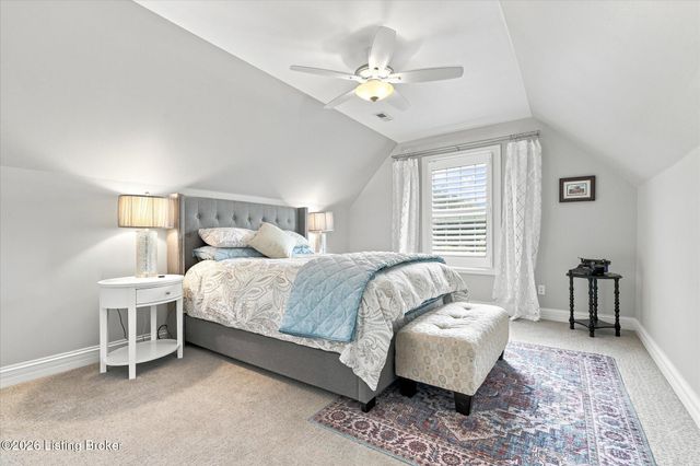 14802 Huntridge Cir, Louisville, KY 40245