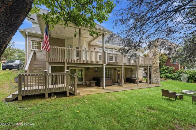 14802 Huntridge Cir, Louisville, KY 40245