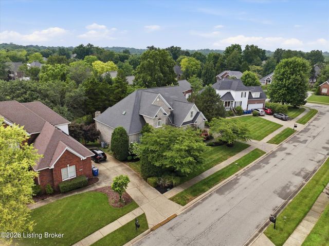 14802 Huntridge Cir, Louisville, KY 40245