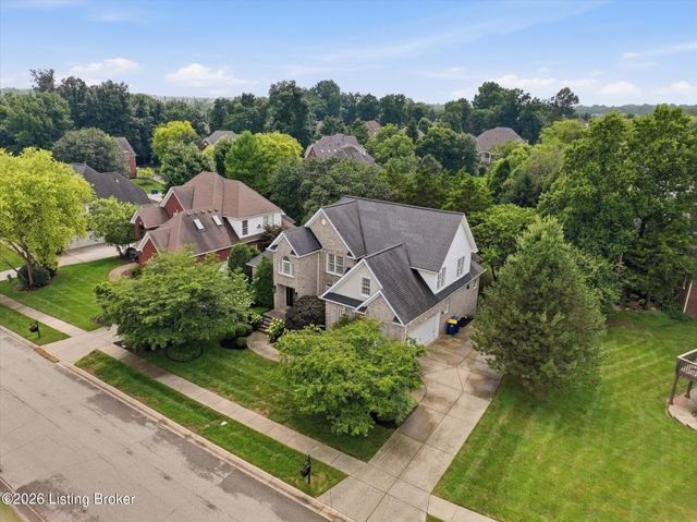 14802 Huntridge Cir, Louisville, KY 40245