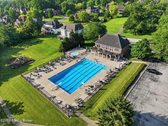14802 Huntridge Cir, Louisville, KY 40245