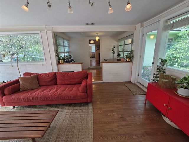 725 NW 33RD AVENUE, Gainesville, FL 32609