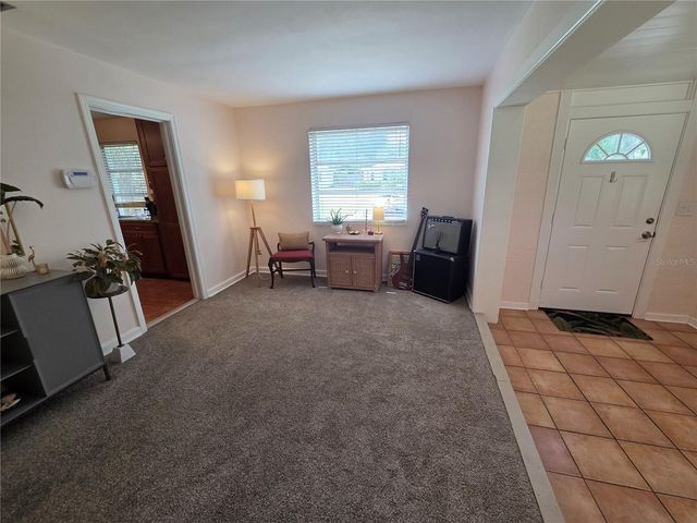 725 NW 33RD AVENUE, Gainesville, FL 32609