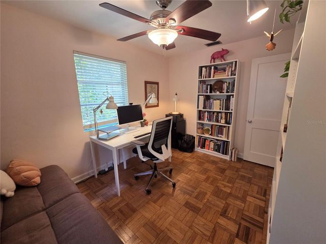 725 NW 33RD AVENUE, Gainesville, FL 32609