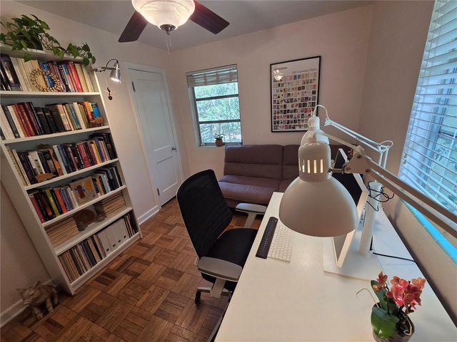 725 NW 33RD AVENUE, Gainesville, FL 32609