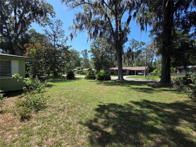 725 NW 33RD AVENUE, Gainesville, FL 32609