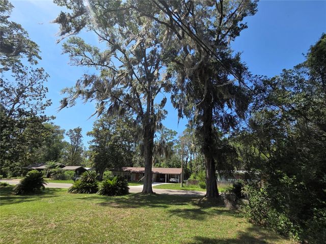 725 NW 33RD AVENUE, Gainesville, FL 32609