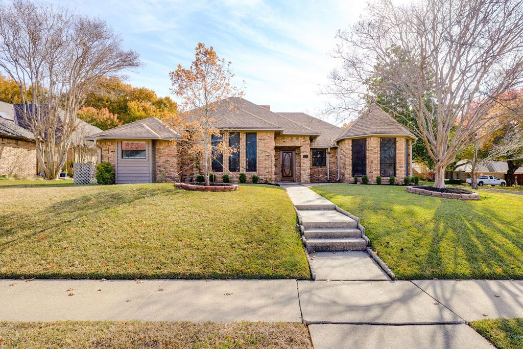 6006 Norfolk Drive, Garland, TX 75044