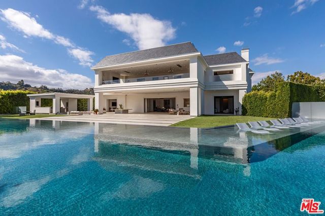 2571 Wallingford Drive, Beverly Hills, CA 90210