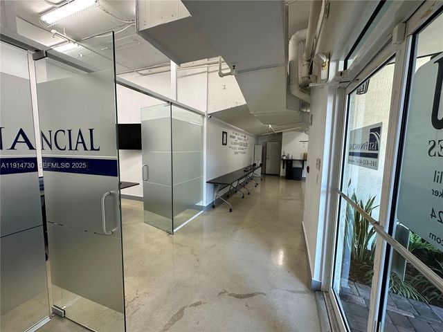 1627 SW 37th Ave CU-1, Miami, FL 33145