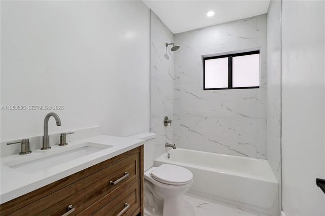 9770 SW 159th St, Miami, FL 33157