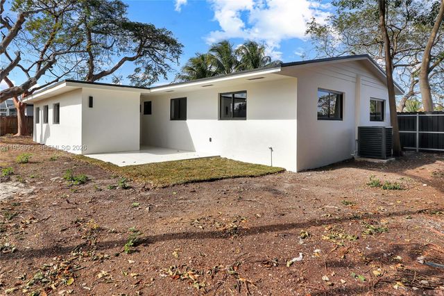 9770 SW 159th St, Miami, FL 33157