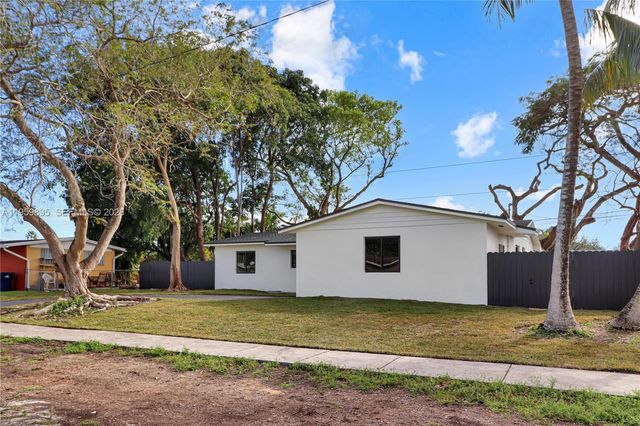 9770 SW 159th St, Miami, FL 33157