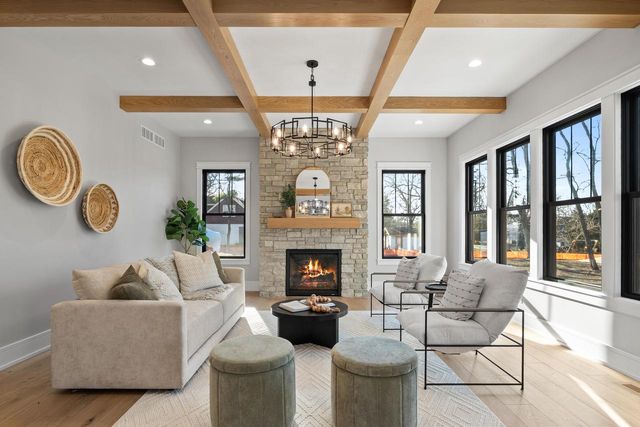 N1931 Linn ROAD, Lake Geneva, WI 53147