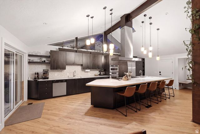 10873 S LOSTWOOD DR, Sandy, UT 84092