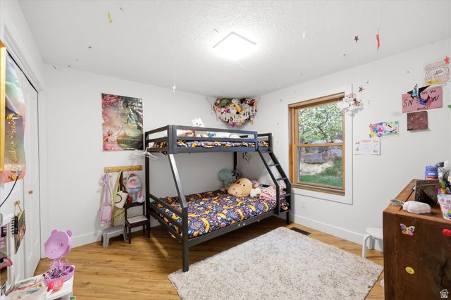 10873 S LOSTWOOD DR, Sandy, UT 84092