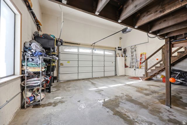 10873 S LOSTWOOD DR, Sandy, UT 84092