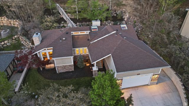 10873 S LOSTWOOD DR, Sandy, UT 84092