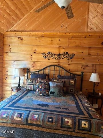 1455 Mountain Dreams Way, Sevierville, TN 37862