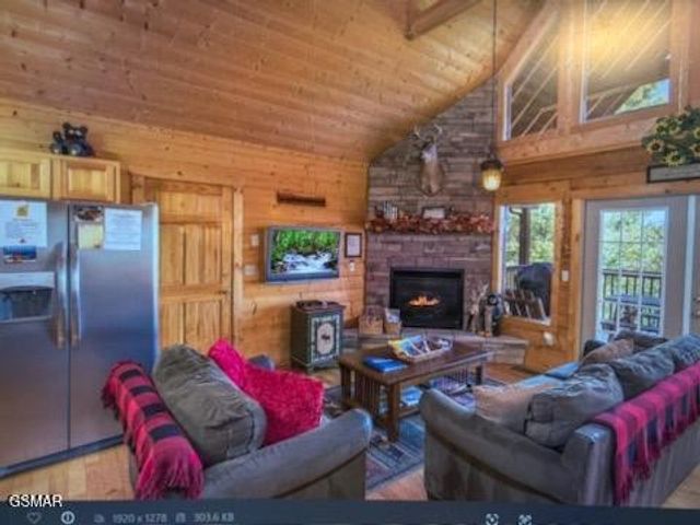 1455 Mountain Dreams Way, Sevierville, TN 37862