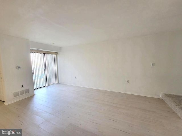 1005 TIMBER CREEK, Lindenwold, NJ 08021