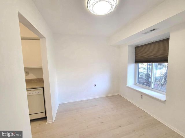1005 TIMBER CREEK, Lindenwold, NJ 08021