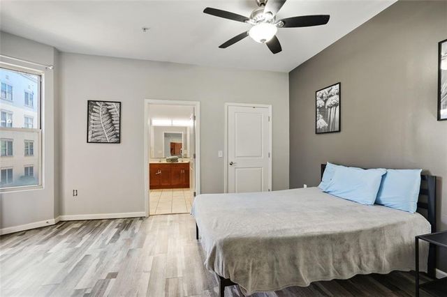 870 MAYSON TURNER Road NW 1127, Atlanta, GA 30314