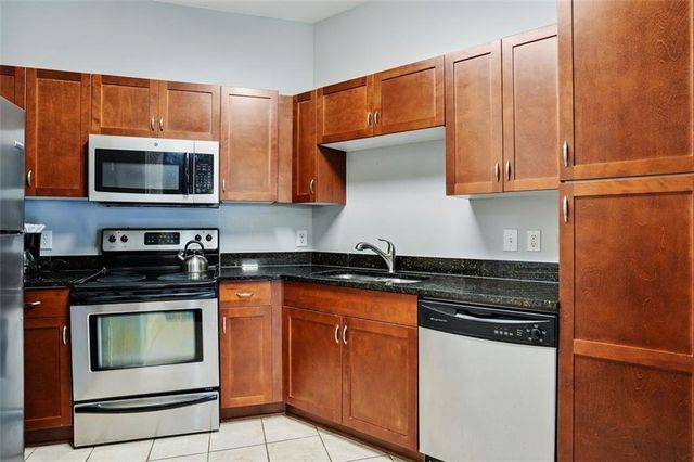 870 MAYSON TURNER Road NW 1127, Atlanta, GA 30314