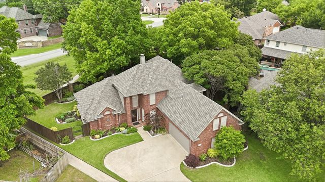 2701 Holly Brook Court, Bedford, TX 76021