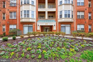 11775 STRATFORD HOUSE PL #212, Reston, VA 20190
