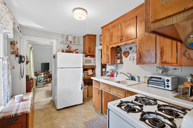 5131 37th Avenue S, Minneapolis, MN 55417
