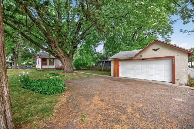 5131 37th Avenue S, Minneapolis, MN 55417