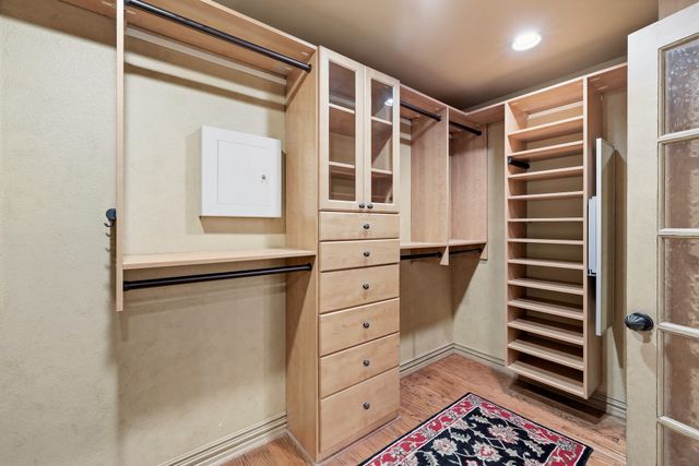 1809 Southpark Drive, Arlington, TX 76013