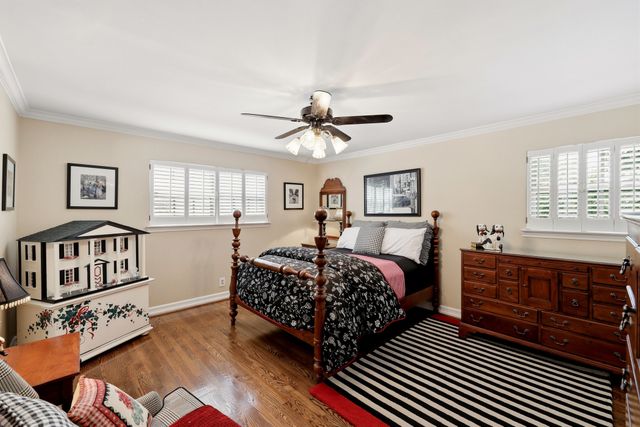 1809 Southpark Drive, Arlington, TX 76013