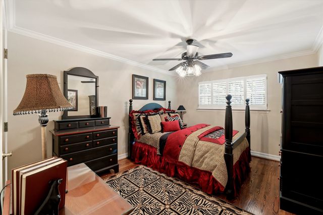 1809 Southpark Drive, Arlington, TX 76013