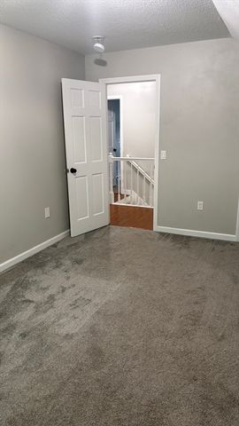 71 Eddywood St, Springfield, MA 01118