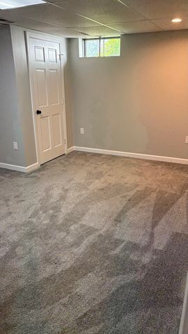 71 Eddywood St, Springfield, MA 01118