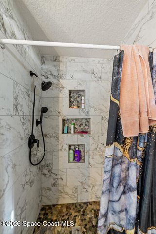 466 El Dorado Avenue SE, Palm Bay, FL 32909