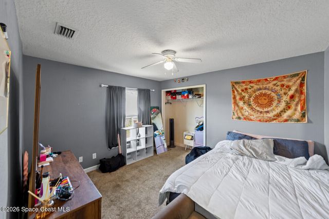 466 El Dorado Avenue SE, Palm Bay, FL 32909