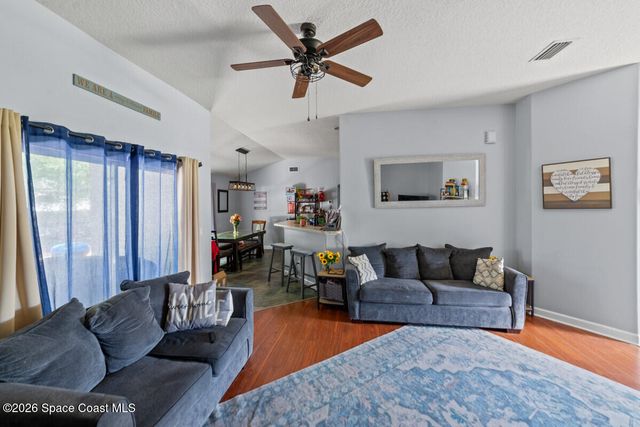 466 El Dorado Avenue SE, Palm Bay, FL 32909