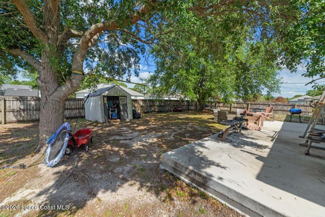 466 El Dorado Avenue SE, Palm Bay, FL 32909