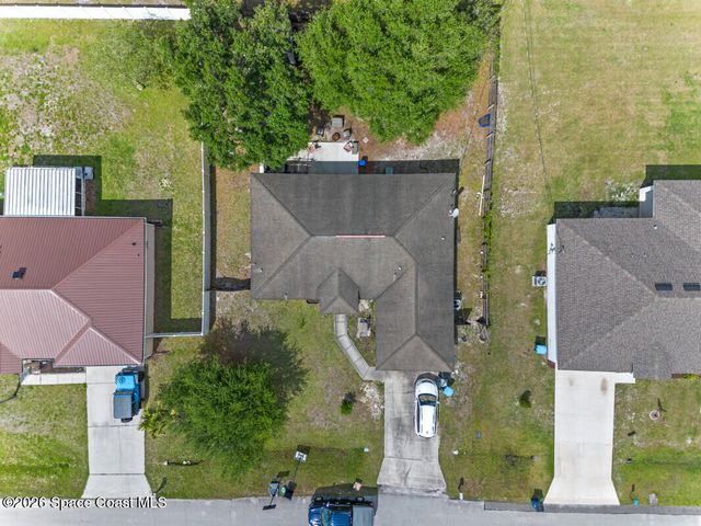 466 El Dorado Avenue SE, Palm Bay, FL 32909