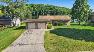 7261 Driftwood Drive, Ada, MI 49301