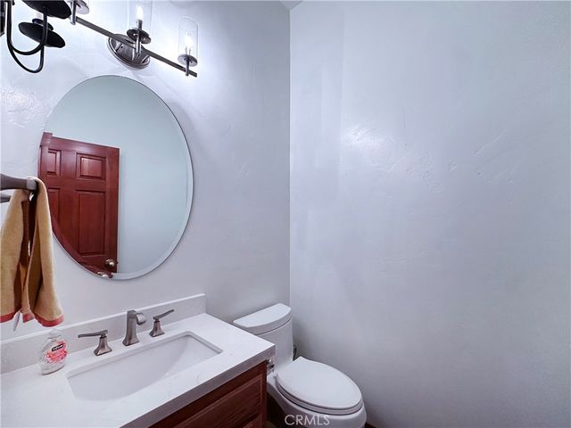 285 N Fairway, Lake Arrowhead, CA 92352
