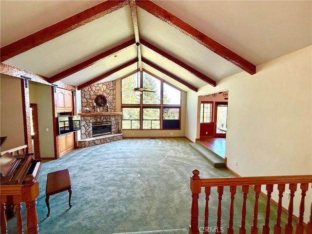 285 N Fairway, Lake Arrowhead, CA 92352