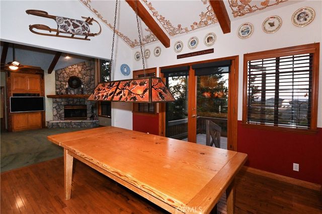 285 N Fairway, Lake Arrowhead, CA 92352
